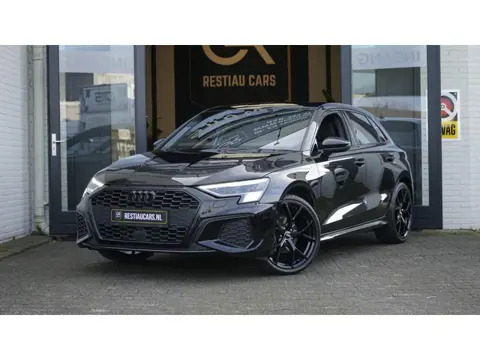 Audi A3 Sportback 35 TFSI 3x S-Line Black Optik AUTOMAAT-ACC-AUDI SOUND-CAMERA-CLIMA-KEYLESS-MATRIX 