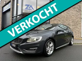 Volvo V60 2.4 D6 AWD Twin Engine Summum |Pano|Camera|Memory|NAP|VOL