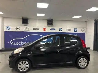 Peugeot 107 1.0-12V Accent