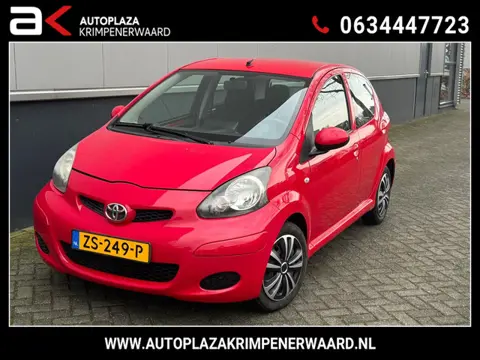 Toyota Aygo 1.0-12V + Carplay Nieuwe apk Nieuwe koppeling
