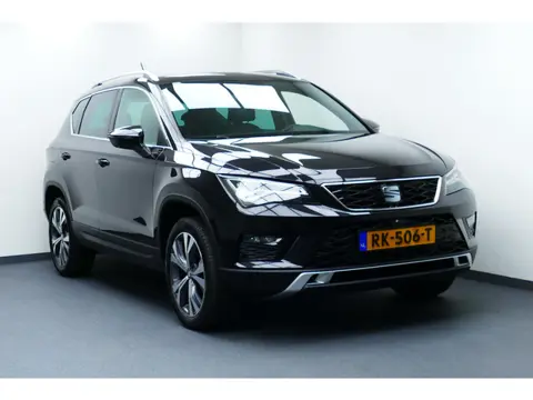 SEAT Ateca 1.4 150pk EcoTSI Xcellence. Adap Cruise, Camera, Clima, Full Led, 18"LMV, Haak 1600kg