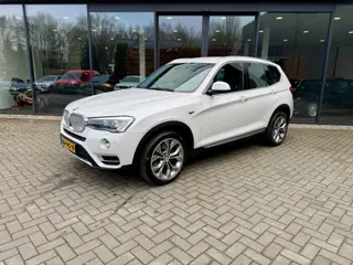 BMW X3 sDrive20i High Exe,SportLeer,Xenon,Elekt Trekhk,NaviPro,Dealer OH,Stoelverw