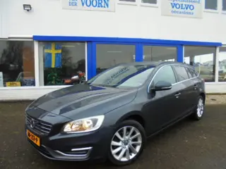 VOLVO V60 2.0 D3 SUMMUM  5 CIL!!!! ,AUT,LEDER,NAVI,17 INCH UNIEKE VOLVO, NW STAAT!!