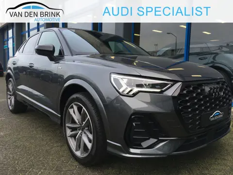 Audi Q3 Sportback 45 TFSIe 245 pk S-Line Black Edition