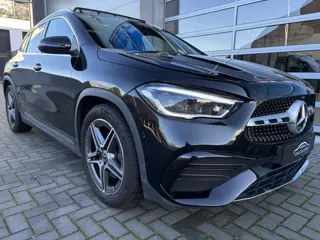Mercedes-Benz GLA 200 Business Solution AMG Pano 360 camera