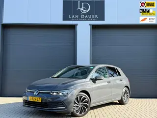 Volkswagen Golf 1.5 TSI Style / Nardo Grey !