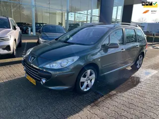 Peugeot 307 SW 2.0-16V Premium van eerste eigenaar 7 personen
