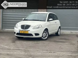 Lancia Ypsilon 1.2 Argento