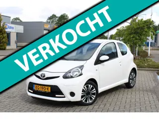 Toyota Aygo 1.0 VVT-i Comfort AIRCO l NAVI l APK 11-2021