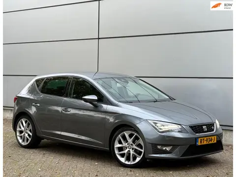 Seat Leon 2.0 TDI FR |Automaat |Half Leder |Seat Sound |Stoelverw |Led |Navi |Cruise |Lmv |Nap |Boek
