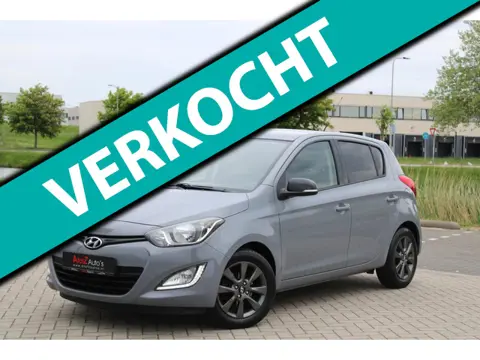 Hyundai I20 1.2i i-Vision l Airco l Stoelverw l Parkeersens