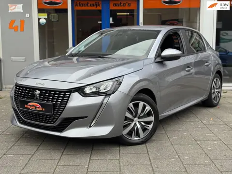 Peugeot 208 1.2 P.Tech Allure CarPlay Navigatie Cruise LED Bj.2020 Nw Model