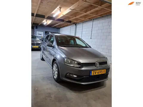 Volkswagen Polo 1.0 Trendline, Airco, Bluetooth, afneembare trekhaak