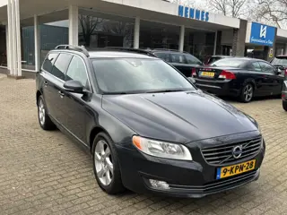 Volvo V70 1.6 T4 Aut Momentum Leder Md 14 Family (bj 2013)