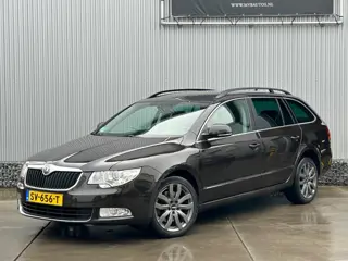 Skoda Superb Combi 2.0 TDI Greentech Arctic Active, Navi, Clima, Trekhaak