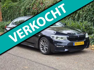 BMW 5-serie M Sport 254PK GARANTIE CarPlay Pano Elec Stoelen Full Dig NAP Dealer onderhouden