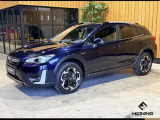 Subaru XV 2.0i e-BOXER Luxury. Automaat 4X4. Adaptive-cruise. Apple-carplay. Navi. Camera voor en ac