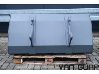 Giant grondbak 140cm bucket schaufel