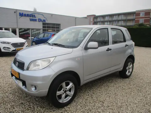 Daihatsu Terios 1.5 2WD Tour