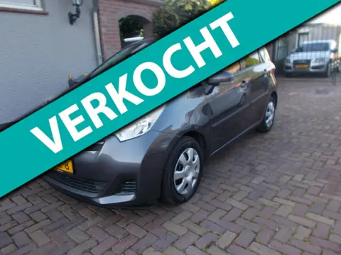 Toyota Verso-S 1.3 VVT-i Comfort Plus bj 2012 64 dkm nap nette auto