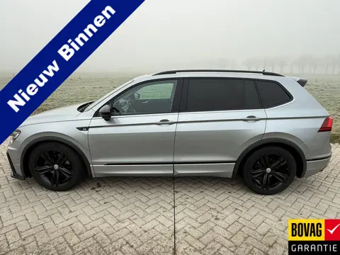Volkswagen Tiguan Allspace 1.5 TSI Highline 7persoons . Pano Virtual clock leer Cruise Pdc Trekhaak