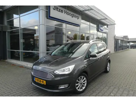 Ford Grand C-Max 1.5 Titanium 7p. CRUISE, CLIMA, TREKHAAK (1.300KG), WINTER PACK, CAMERA, PDC V&A, N