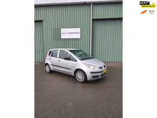 Mitsubishi Colt 1.5 Invite - AIRCO - TREKHAAK - 5 DEURS - ONDERHOUDEN
