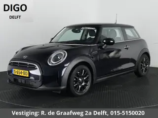 Mini Mini 1.5 Cooper Sports Classic Automaat | Apple Carplay & AndroidAUTO | Parkeersensoren | 1e ei