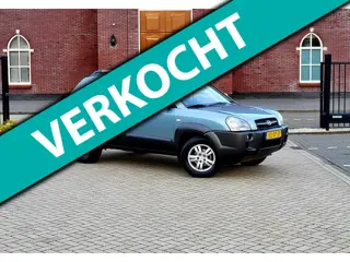 Hyundai Tucson 2.0i Dynamic / Airco / Nap / Cruise control / 1e Eigenaar / Trekhaak