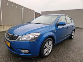 Kia cee'd 1.6 CVVT X-ecutive (bj 2010)