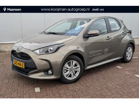 Toyota Yaris 1.5 Hybrid 115 Active L.M. Velgen - Apple Carplay / Android Auto - Oxide Bronze metalli
