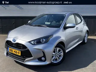 Toyota Yaris 1.5 Hybrid Business Plus Parkeersensoren voor + achter, Stoelverwarming, Apple carplay 