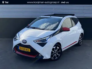 Toyota Aygo 1.0 VVT-i x-joy cabrio Sportieve auto met rode accenten en een Cabriodak! Airconditionin