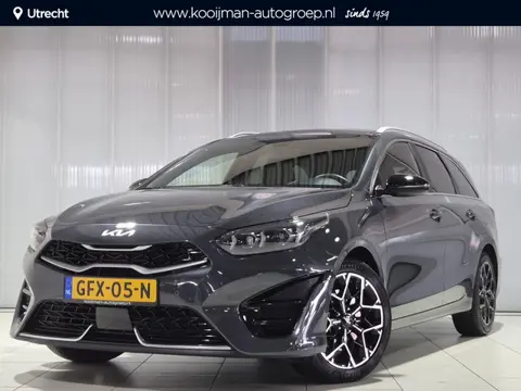 Kia Ceed Sportswagon 1.5 T-GDi GT-Line ,Apple Carplay/Android Auto, schuif / kantel dak, camera.
