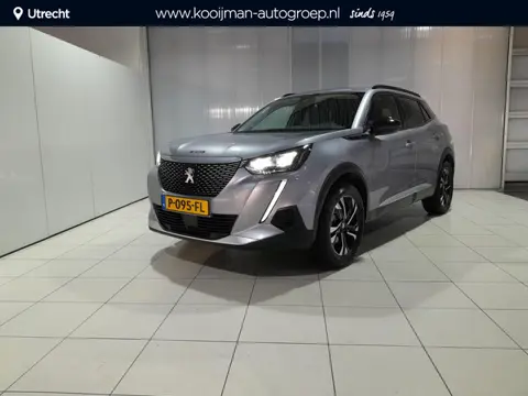 Peugeot e-2008 EV Allure 50 kWh | Navigatie | LED mistlampen | All season banden |