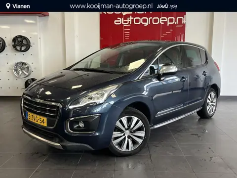 Peugeot 3008 1.6 THP Style met Trekhaak, Cruise Control, Panorama dak en meer!