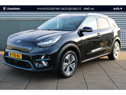 Kia e-Niro ExecutiveLine 64 kWh Stuur + stoel verwaming / Navigatie / Leder / Camera