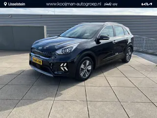 Kia Niro 1.6 GDi Hybrid DynamicLine Achteruitrij camera / Half leder / Navigatie / Parkeersensoren /