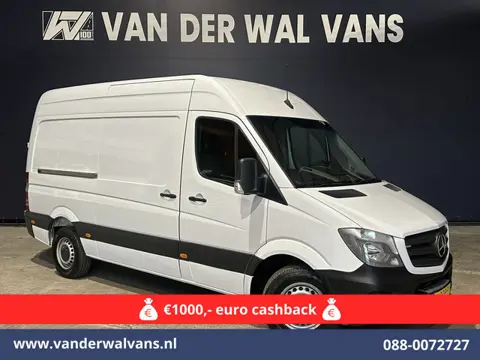 Mercedes-Benz Sprinter 316 CDI 163 pk L2H2 Euro6 Airco | Omvormer | Camera | 2800kg Trekhaak Cruisec