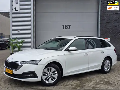 Skoda Octavia Combi 1.0 e-TSI Hybride Business Edition|BTW Auto|Eerst Eigenaar|Dealer onderhouden