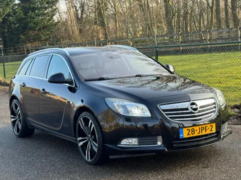 Opel Insignia Sports Tourer 1.6 T Cosmo /Xenon/Leer/Trekhaak/