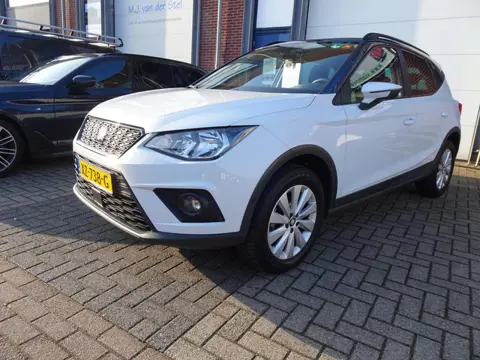 SEAT Arona 1.0 TSI Style Business Intense Camera l CARPLAY l Trekhaak