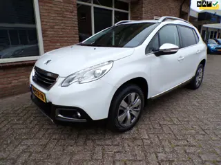 Peugeot 2008 1.2 VTi Allure
