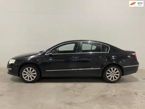 Volkswagen Passat 1.8 TFSI Comfortline Navi Automaat Clima Cruise Trekhaak