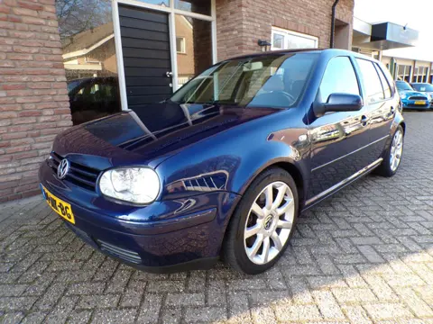 Volkswagen Golf 2.3 V5 Highline