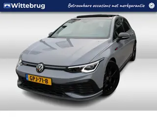 Volkswagen Golf 2.0 TSI 300pk GTI DSG Automaat Black Style / Panorama dak / LM 19 inch / Navigatie P