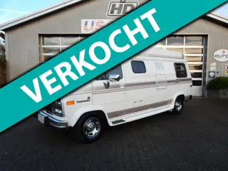 Chevrolet USA Chevy Van GMC VANDURA 3500 PLEASURE-WAY TRAVEL VAN CAMPER