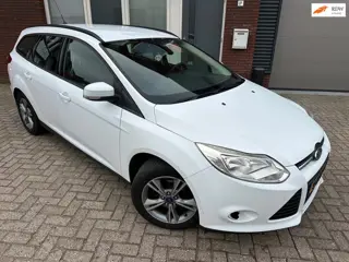 Ford Focus Wagon 1.0 EcoBoost Edition / Navi / PDC / Airco / LM / Cruise