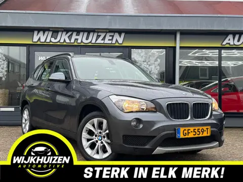 BMW X1 sDrive18i Executive Automaat met Climate !!! Carplay !!! Unieke km stand !!!