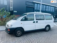 Mitsubishi L 400 2.5 L lang DC